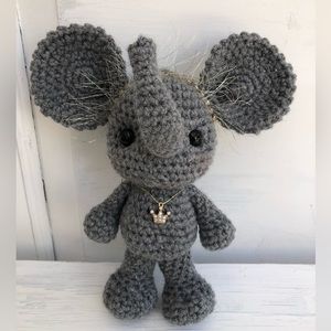 Crochet elephant 🐘